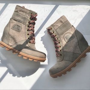 SOREL BOOTS Lexie Wedge